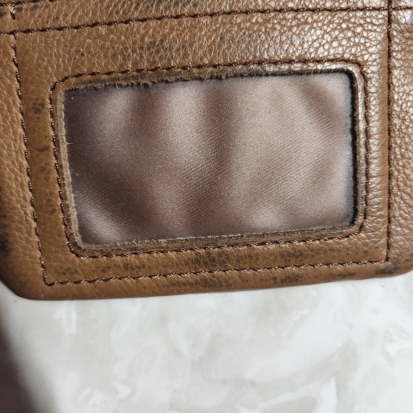 Fossil Brown Leather Key & Card Holder - Picture 2 of 5